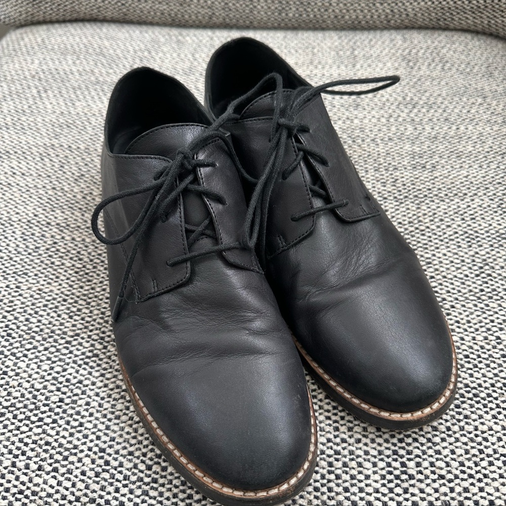 Eileen Fisher Lace Up Loafers